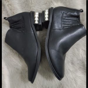Katherine malandrino boots